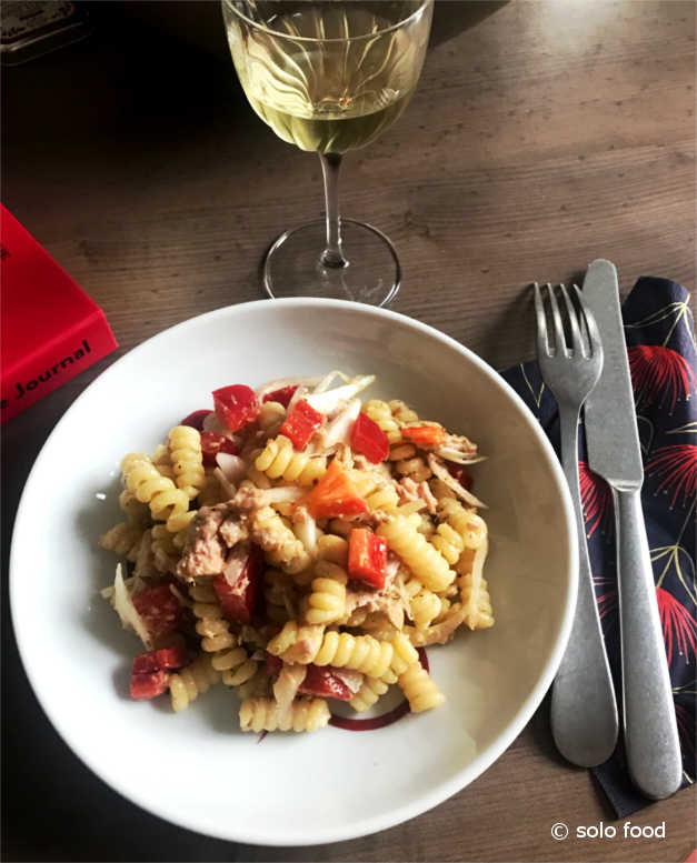 Tuna and rosemary pasta salad - solo food