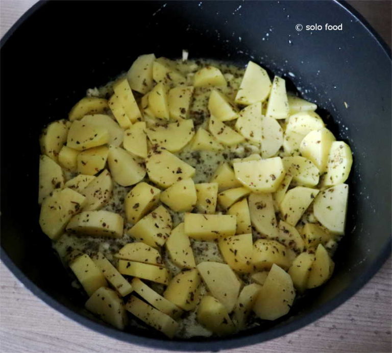 cockerel potatoes - solo food