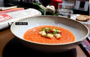 Gaspacho with red pepper