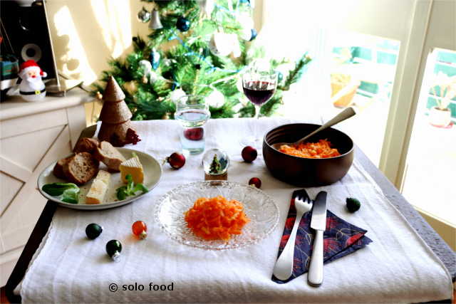 salade au radis noir et carotte aux graines de coriandre et fleur d'oranger