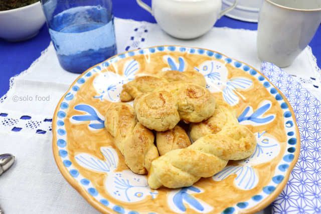biscuits de Paâques grecs - koulourakia paschalina
